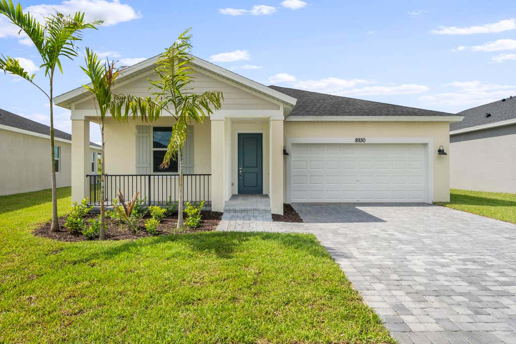 Photo of 8930 Dahlia Circle, Port Saint Lucie, FL 34986 (MLS # R11004518)