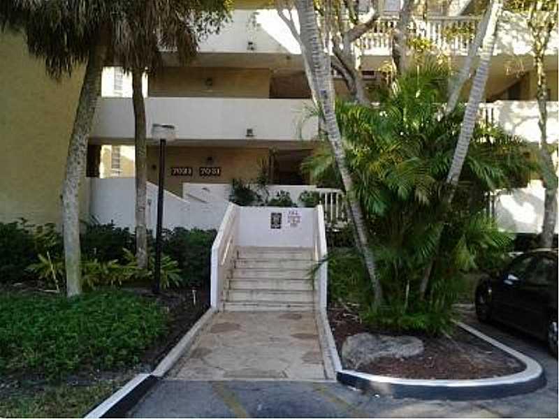 ENVIRON I CONDO - Residential