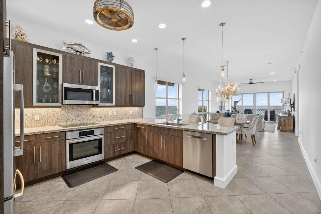 Photo of 4510 El Mar Drive #PH-405, Fort Lauderdale, FL 33308 (MLS # F10544993)