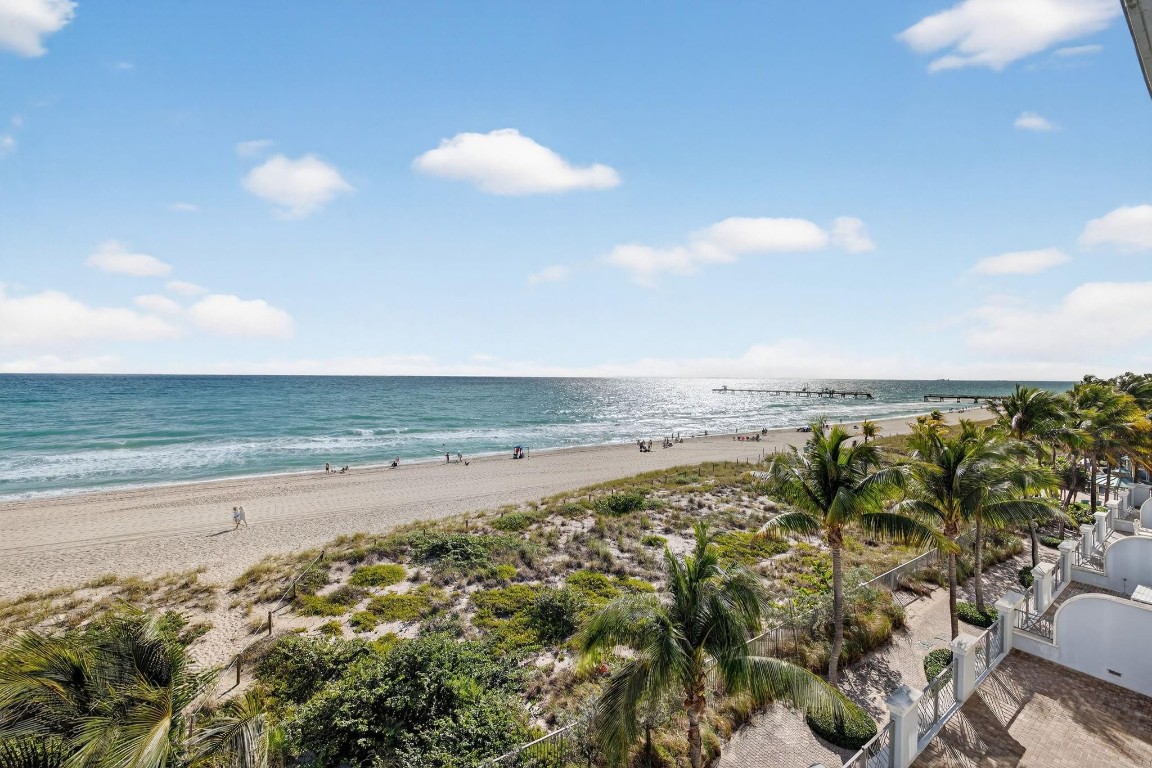 Villas by the Sea - Residential