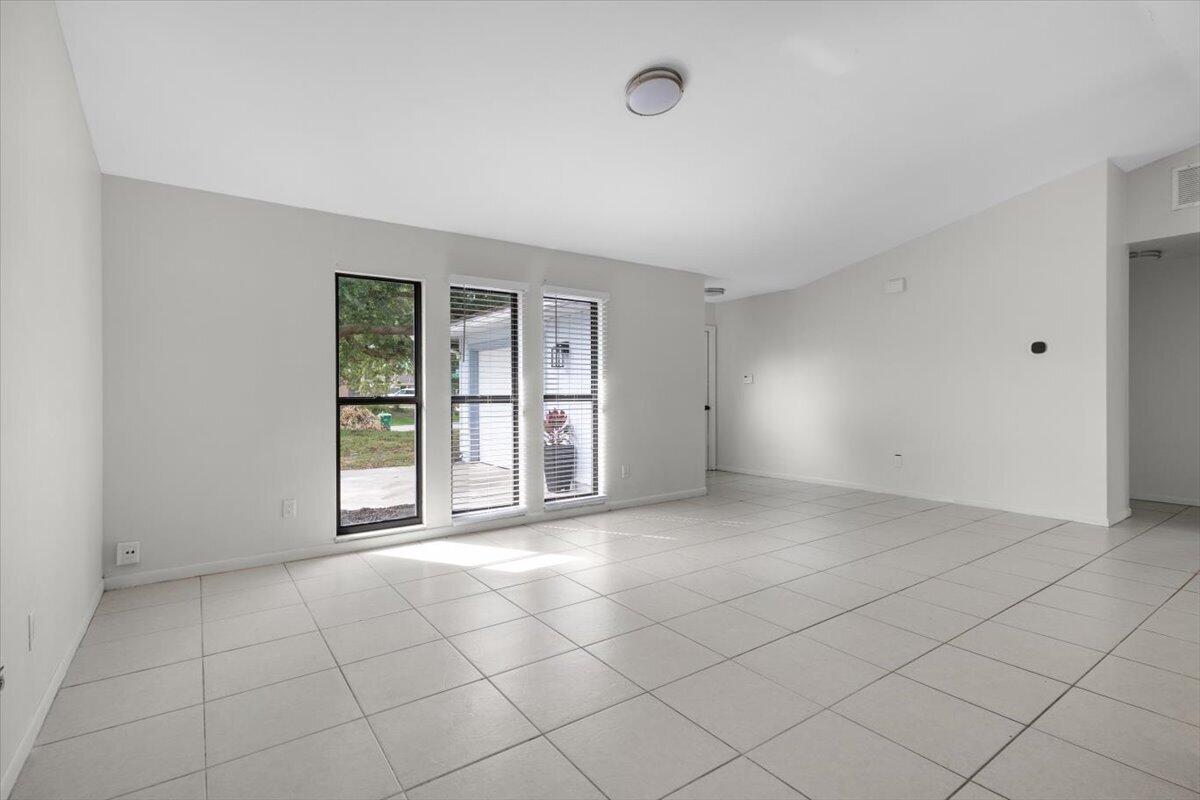 PORT ST LUCIE SECTION 21 - Residential
