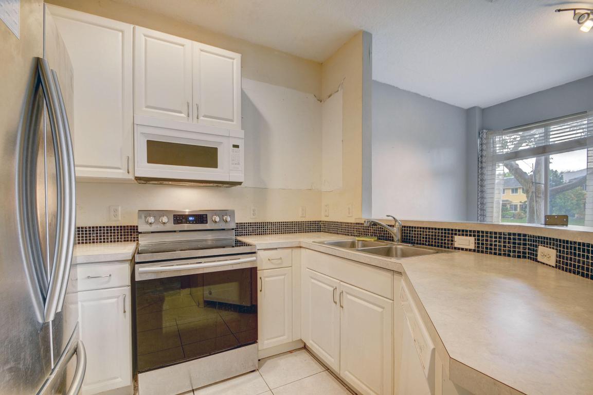 MILITARY TRAIL PUD - Residential