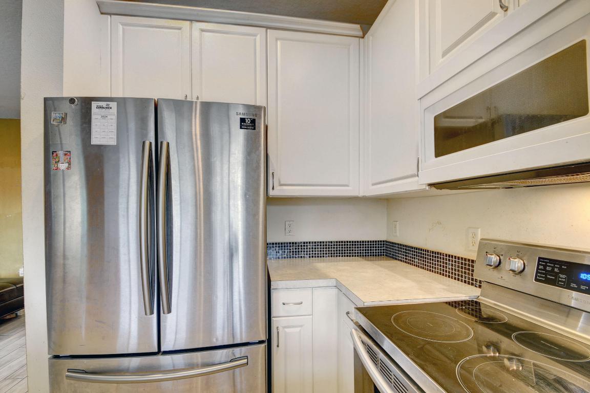 MILITARY TRAIL PUD - Residential