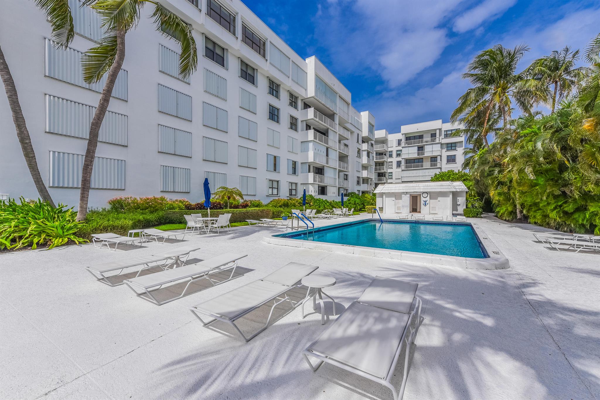 LA PALMA CONDO - Residential Lease