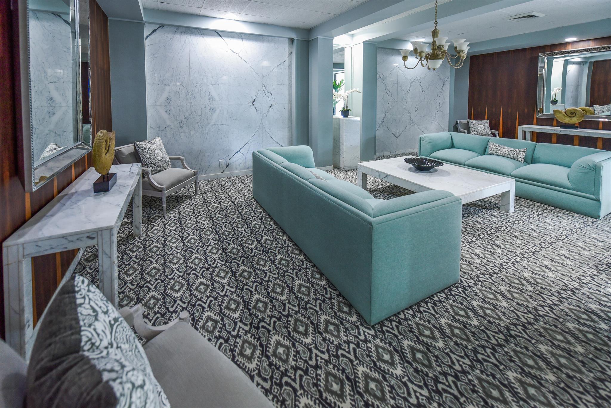 LA PALMA CONDO - Residential Lease