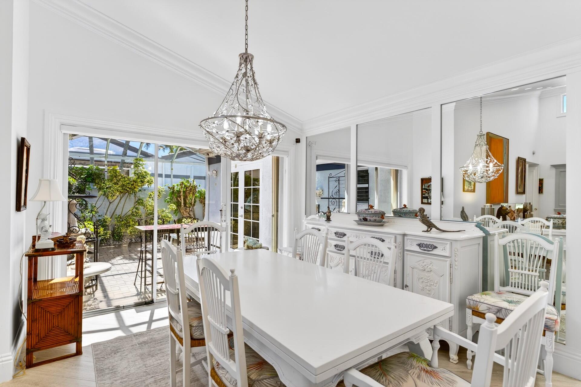 VILLAS OF NORTHWOODS - Residential