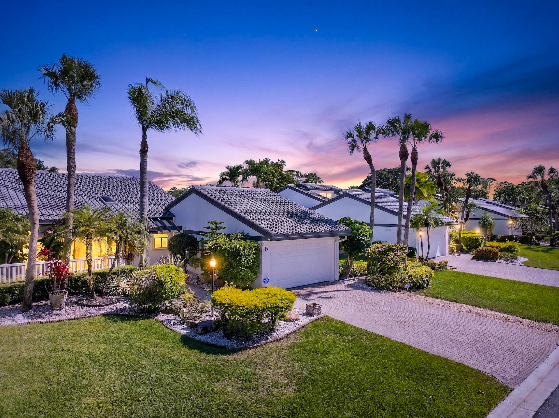 VILLAS OF NORTHWOODS - Residential