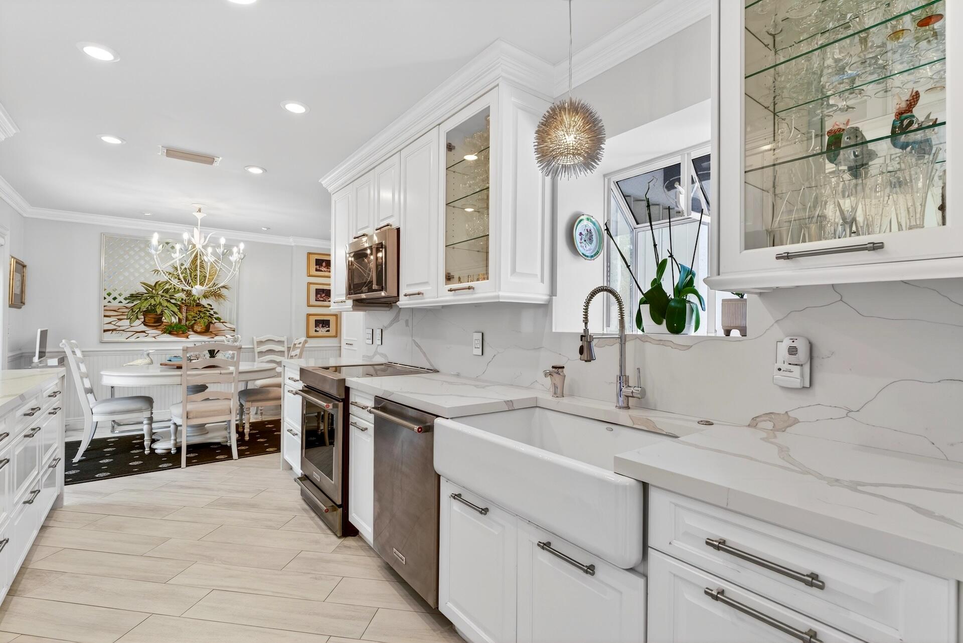 VILLAS OF NORTHWOODS - Residential