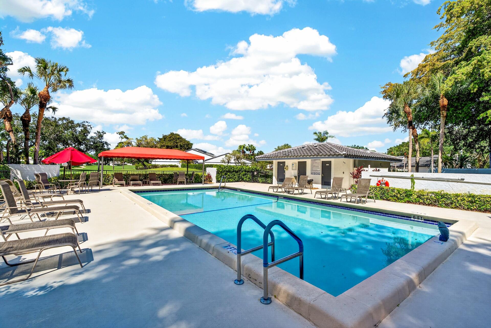VILLAS OF NORTHWOODS - Residential