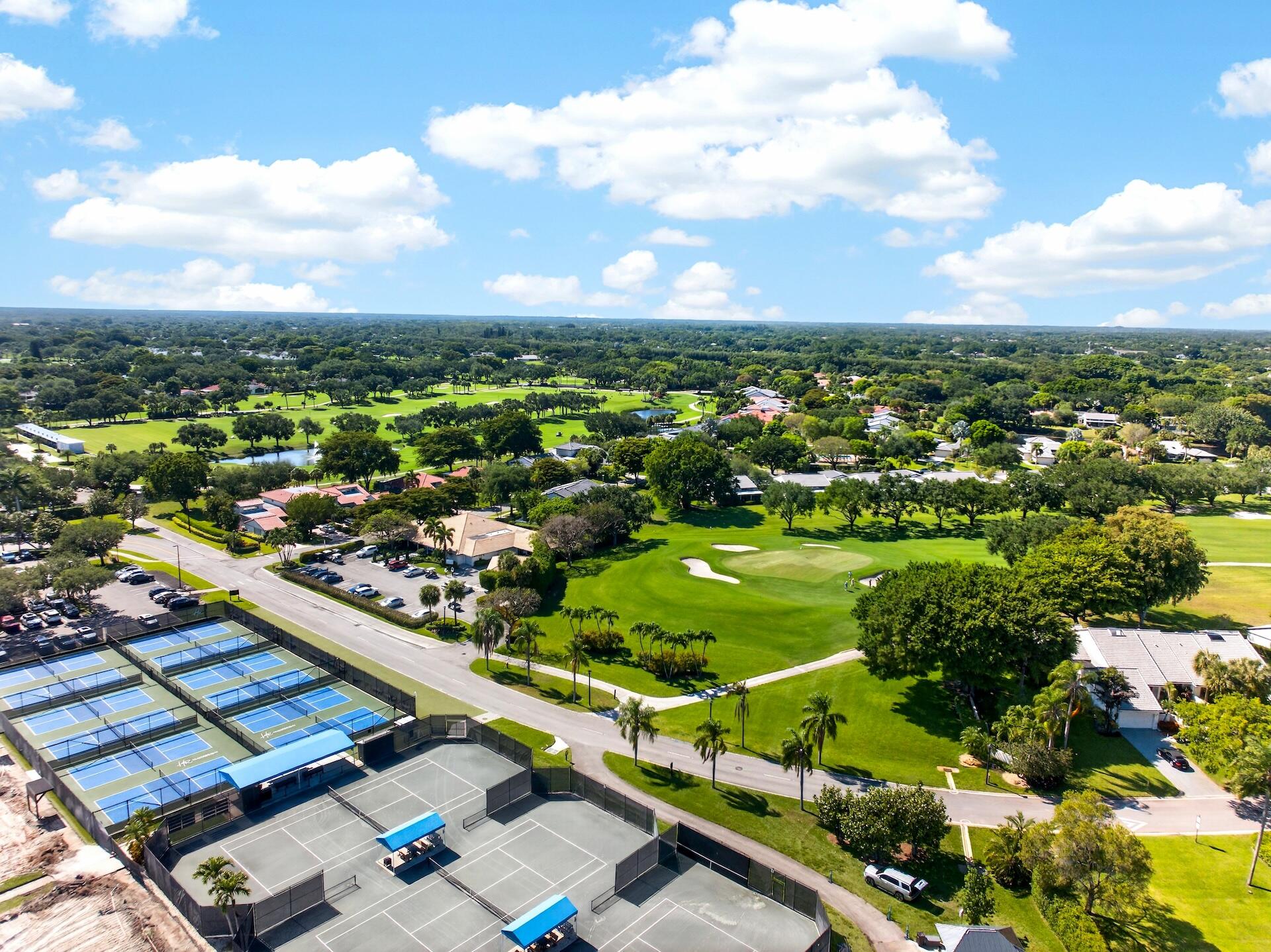 VILLAS OF NORTHWOODS - Residential