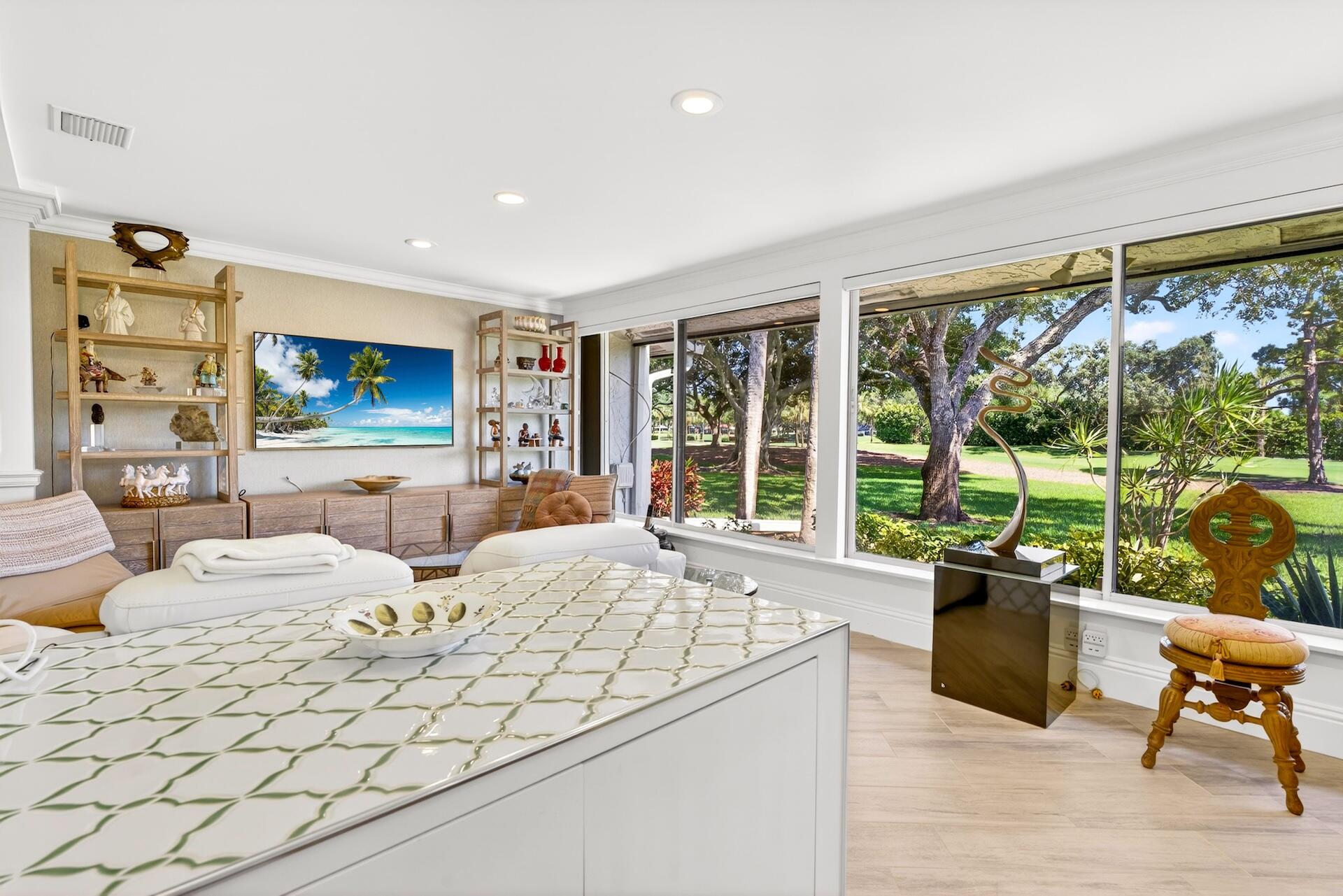 VILLAS OF NORTHWOODS - Residential