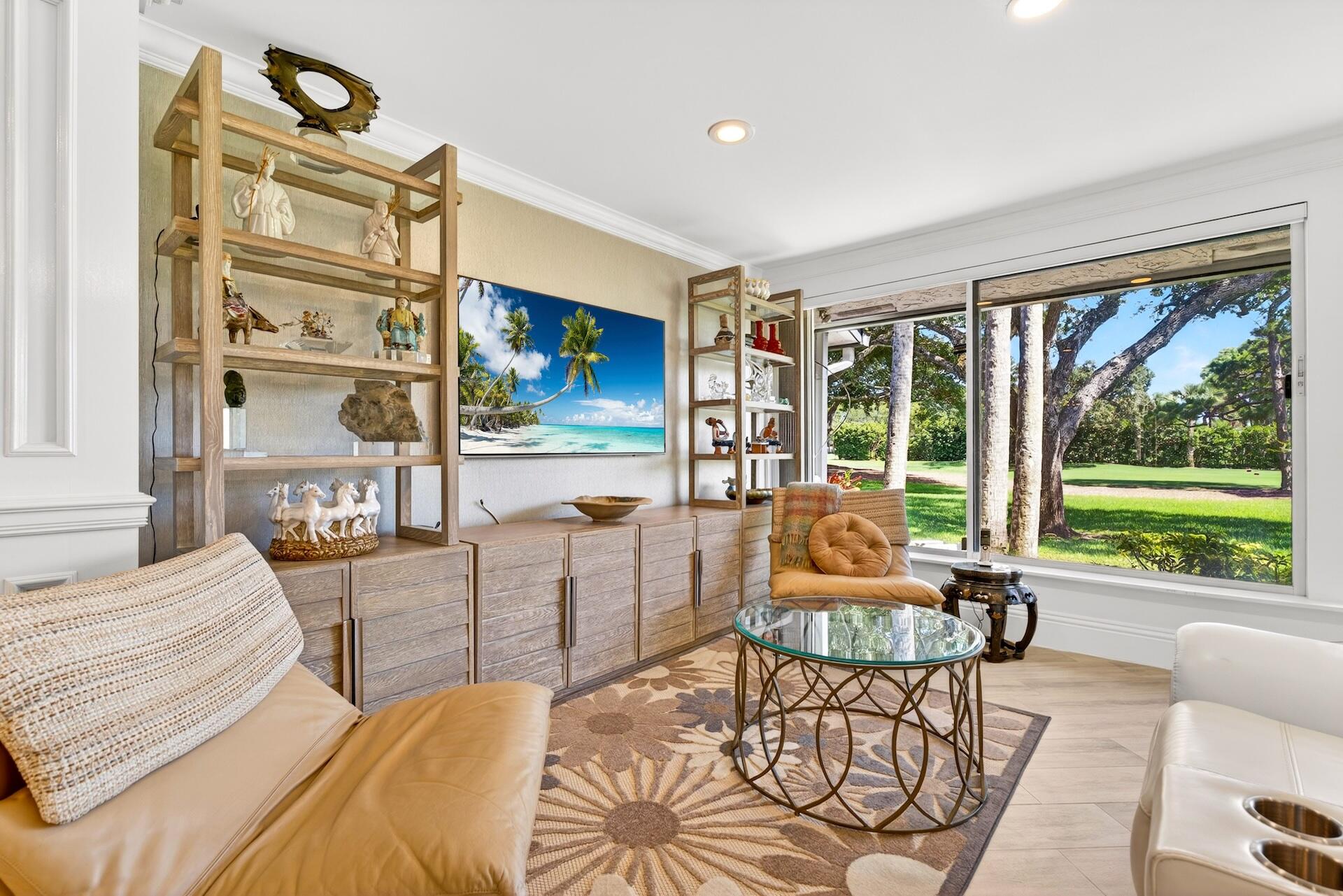 VILLAS OF NORTHWOODS - Residential