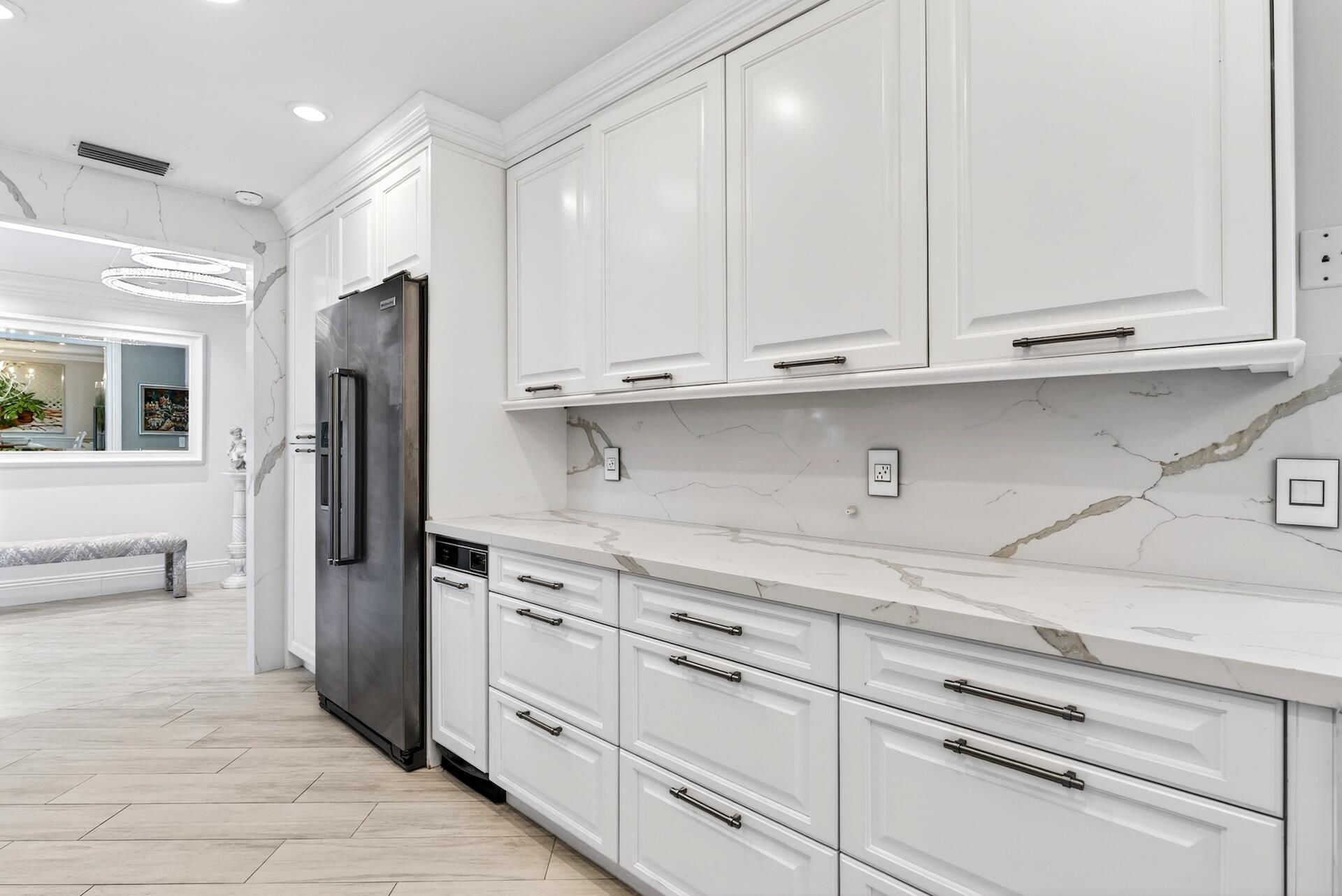 VILLAS OF NORTHWOODS - Residential