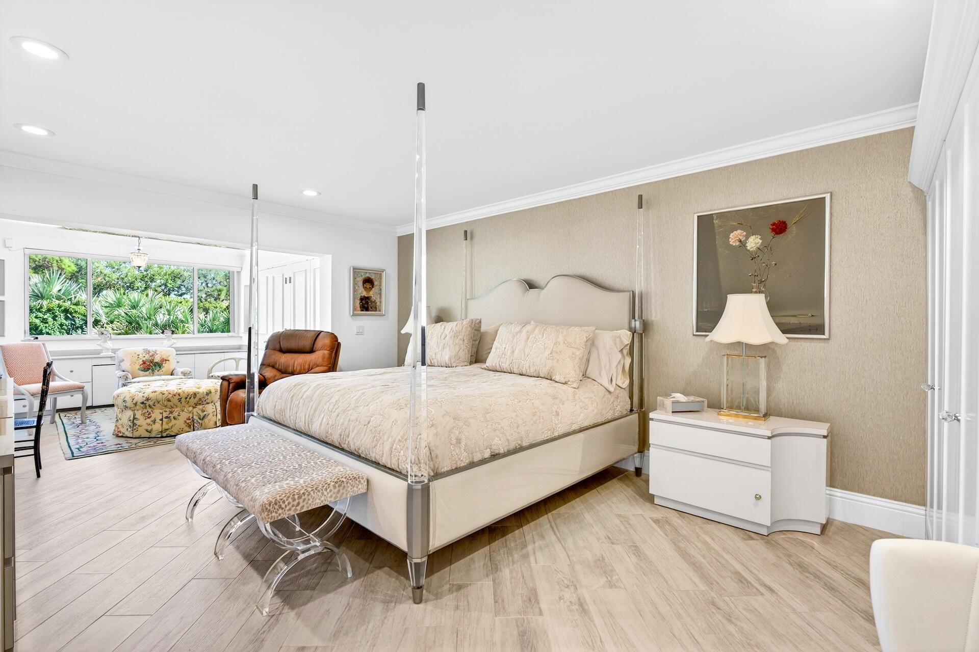 VILLAS OF NORTHWOODS - Residential