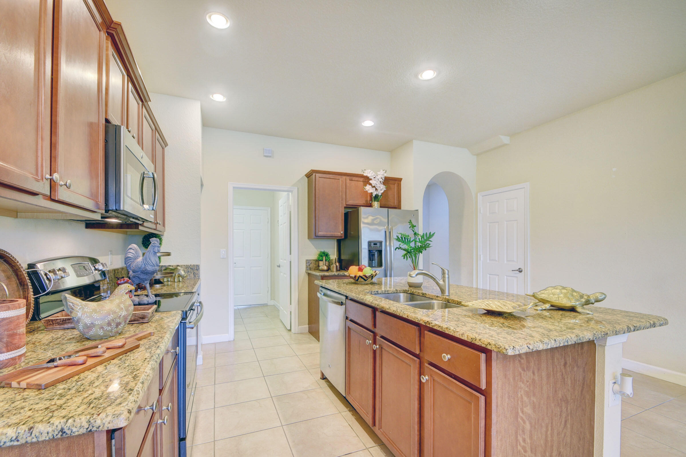 WELLINGTON PARC - Residential Lease