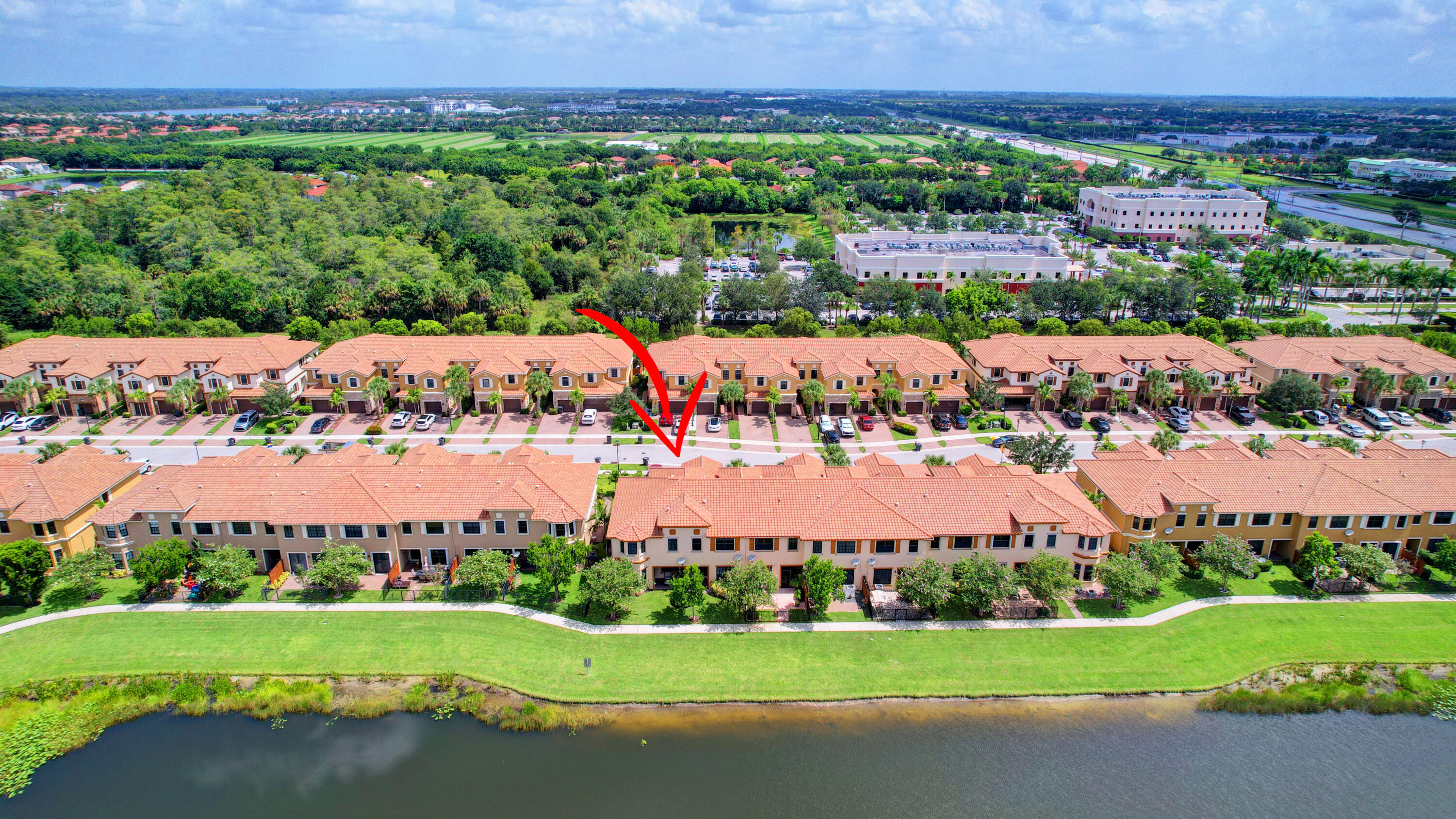 WELLINGTON PARC - Residential Lease