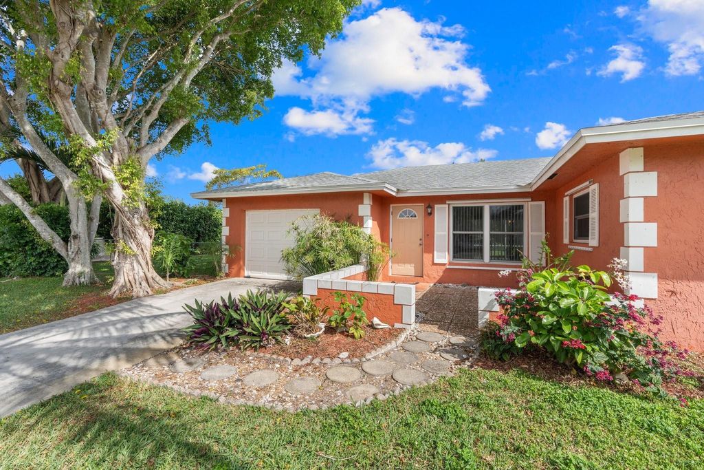 Photo of 10855 Granite Street, Boca Raton, FL 33428 (MLS # F10496370)