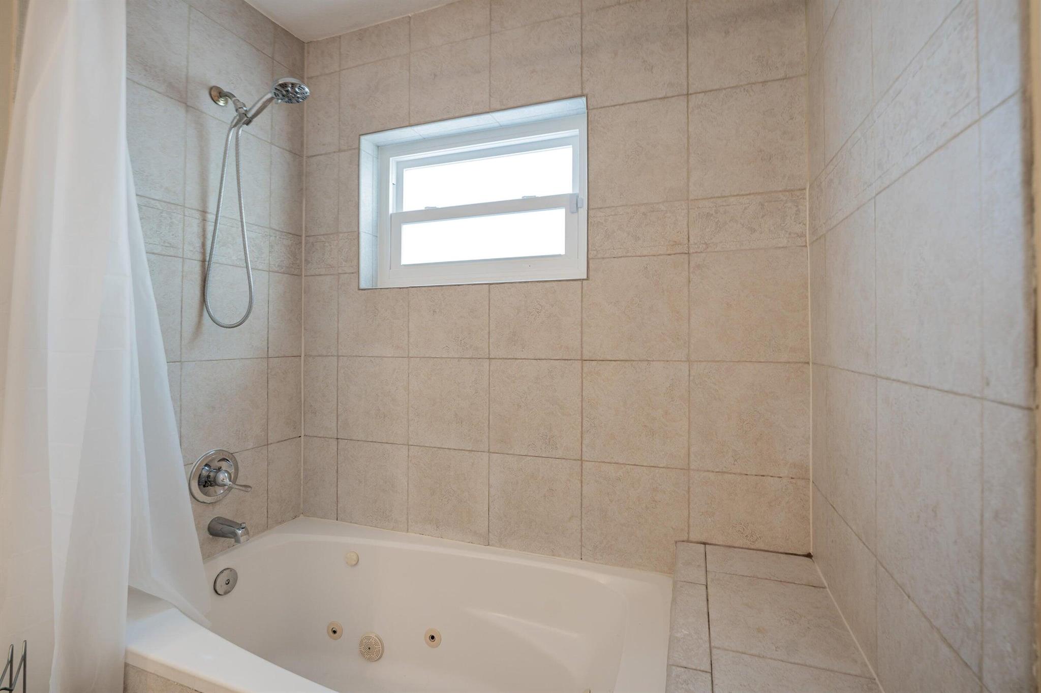 SOUTH BROWARD RANCHES - Residential Lease