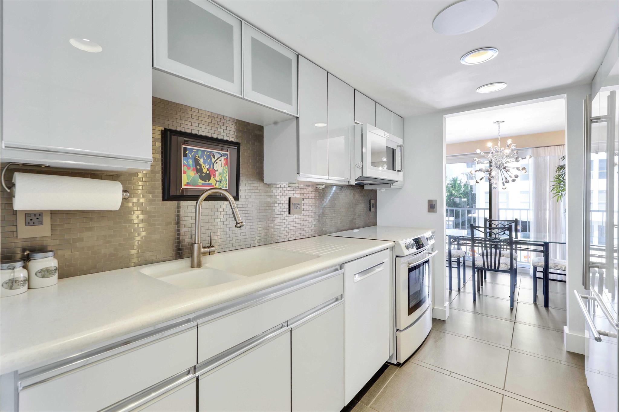 THREE FIFTY CONDO - Residential