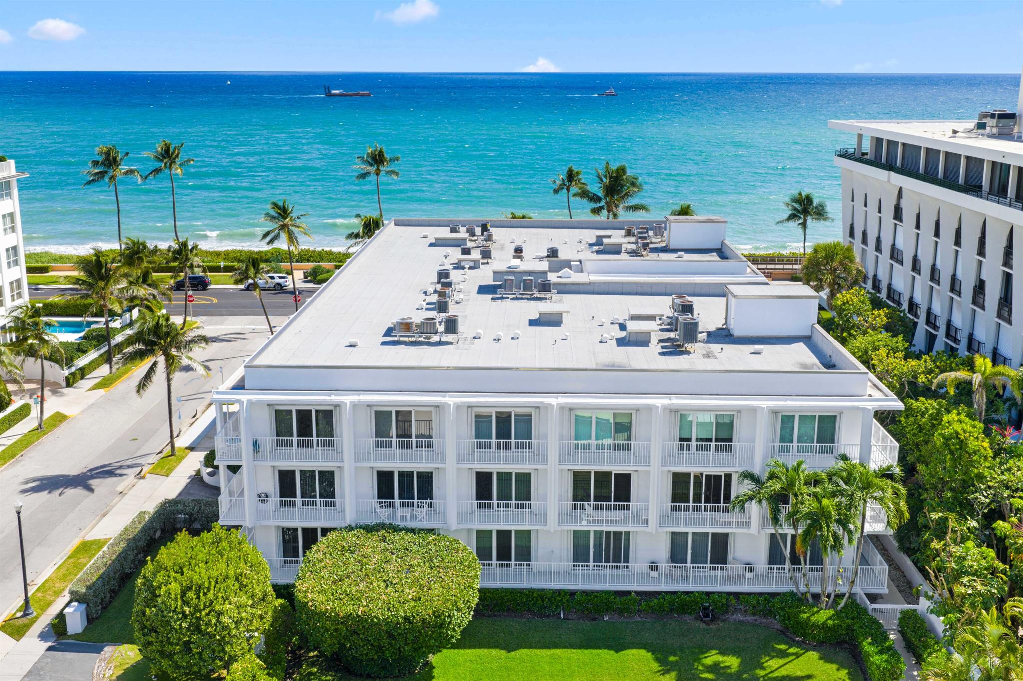 THREE FIFTY CONDO - Residential
