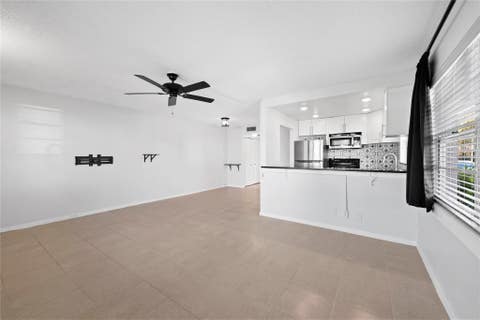 Tiny photo for 28 Prescott B #28, Deerfield Beach, FL 33442 (MLS # B26050307)