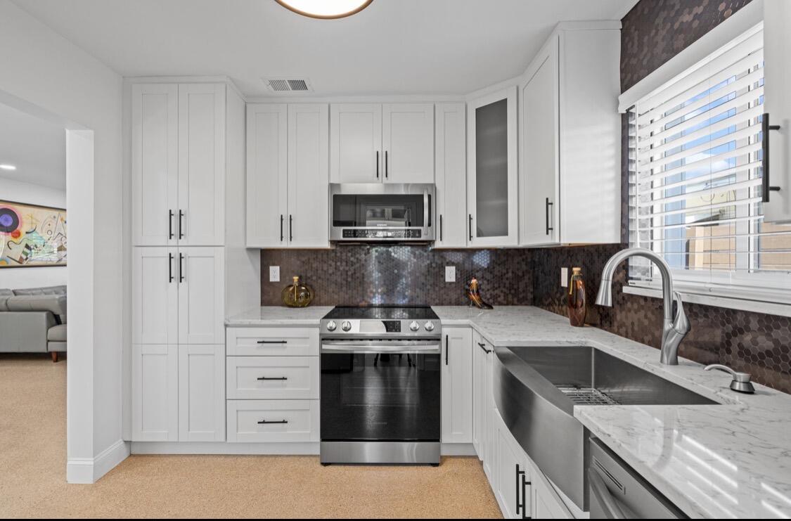 NORTH ANDREWS GARDENS 2ND ADD - Residential