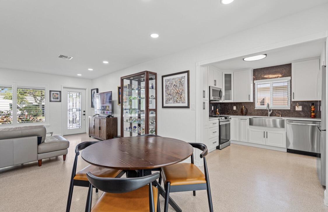 NORTH ANDREWS GARDENS 2ND ADD - Residential