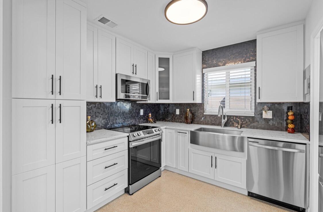 NORTH ANDREWS GARDENS 2ND ADD - Residential