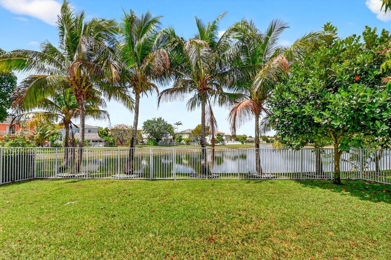 OLYMPIA 1 - Residential Lease