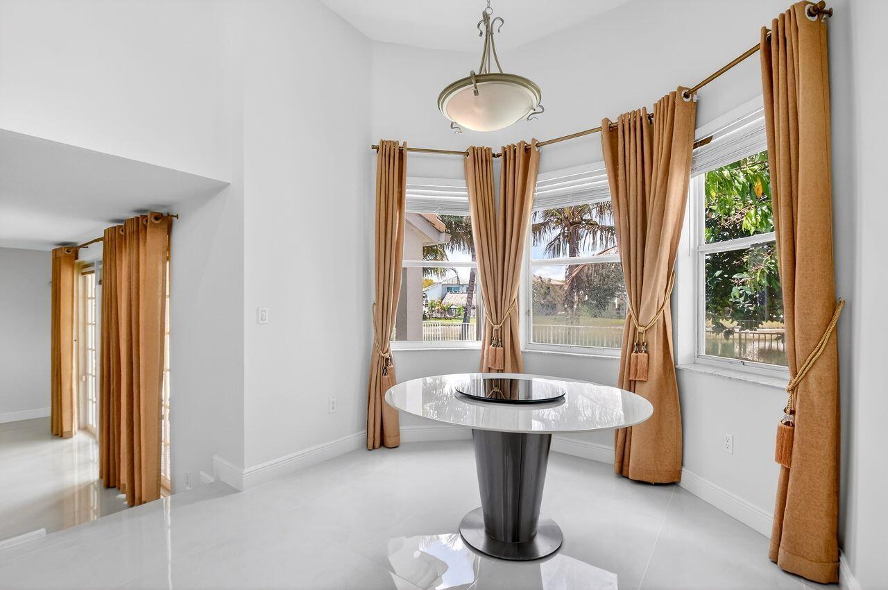 OLYMPIA 1 - Residential Lease