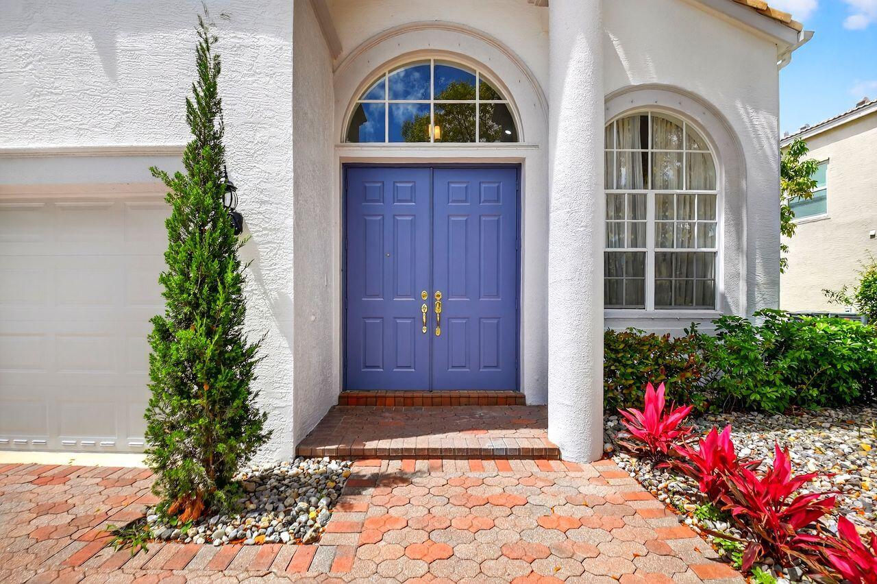 OLYMPIA 1 - Residential Lease