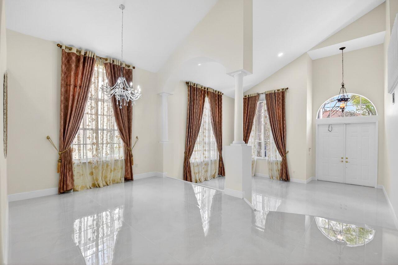 OLYMPIA 1 - Residential Lease