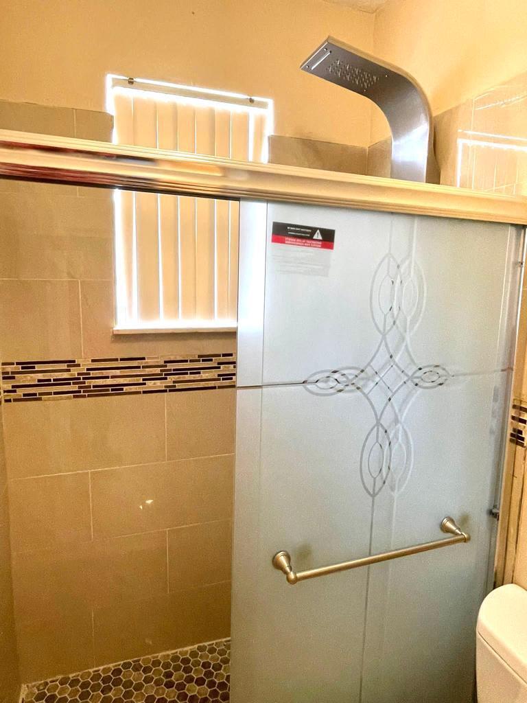 Black Diamond Ph 01 - Residential Lease