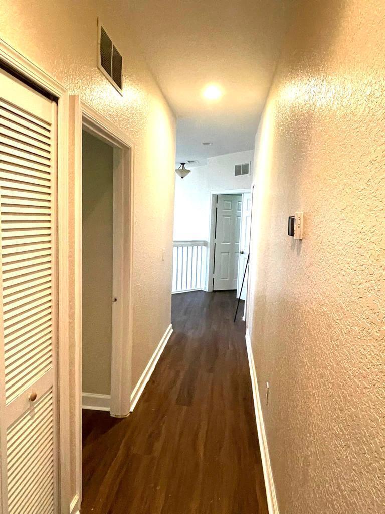 Black Diamond Ph 01 - Residential Lease