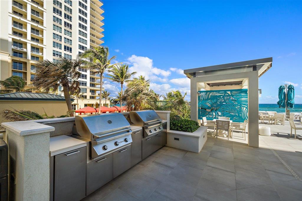 VistaBlue Singer Island Condo - Residential