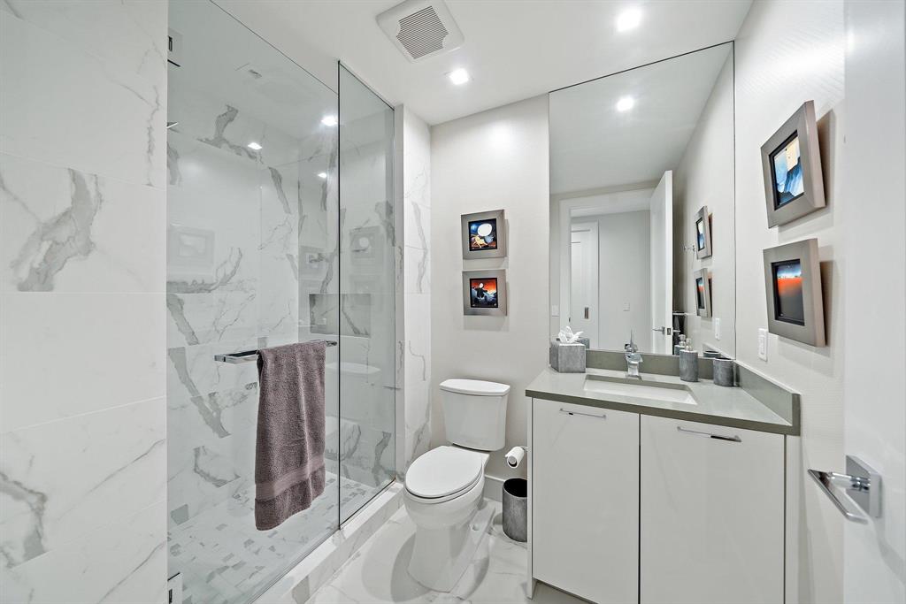 VistaBlue Singer Island Condo - Residential