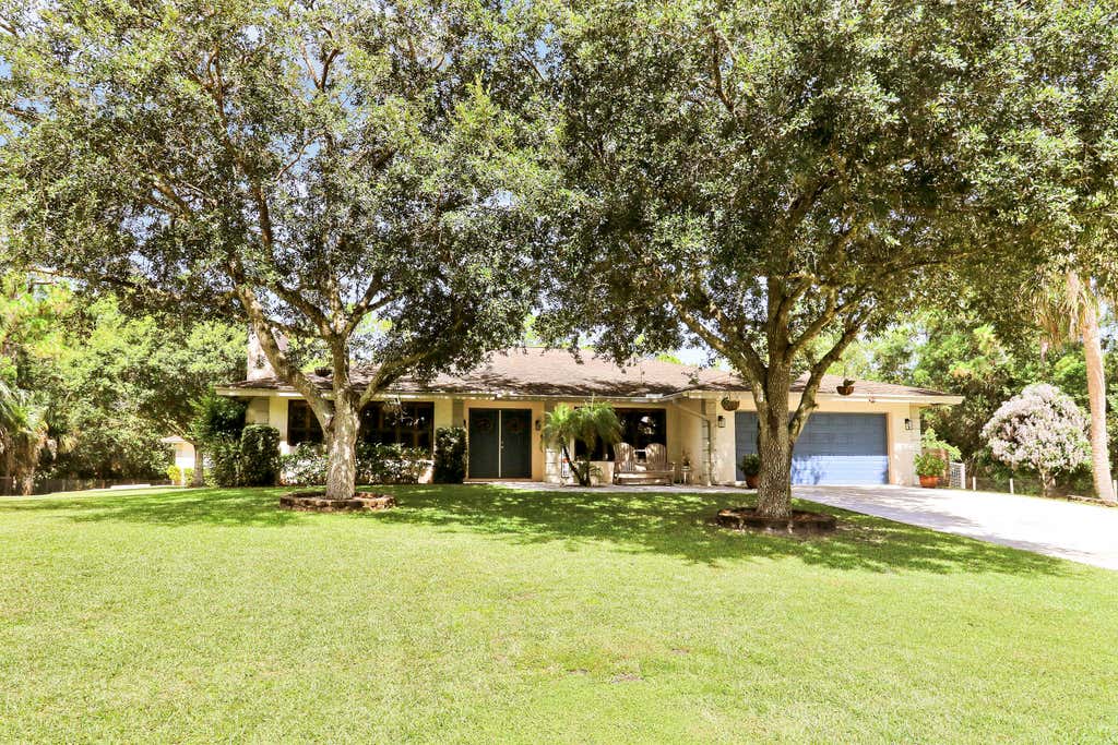 Photo of 15421 110th Avenue N, Jupiter, FL 33478 (MLS # B26055619)