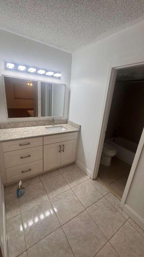 Heritage Circle Condo - Residential Lease