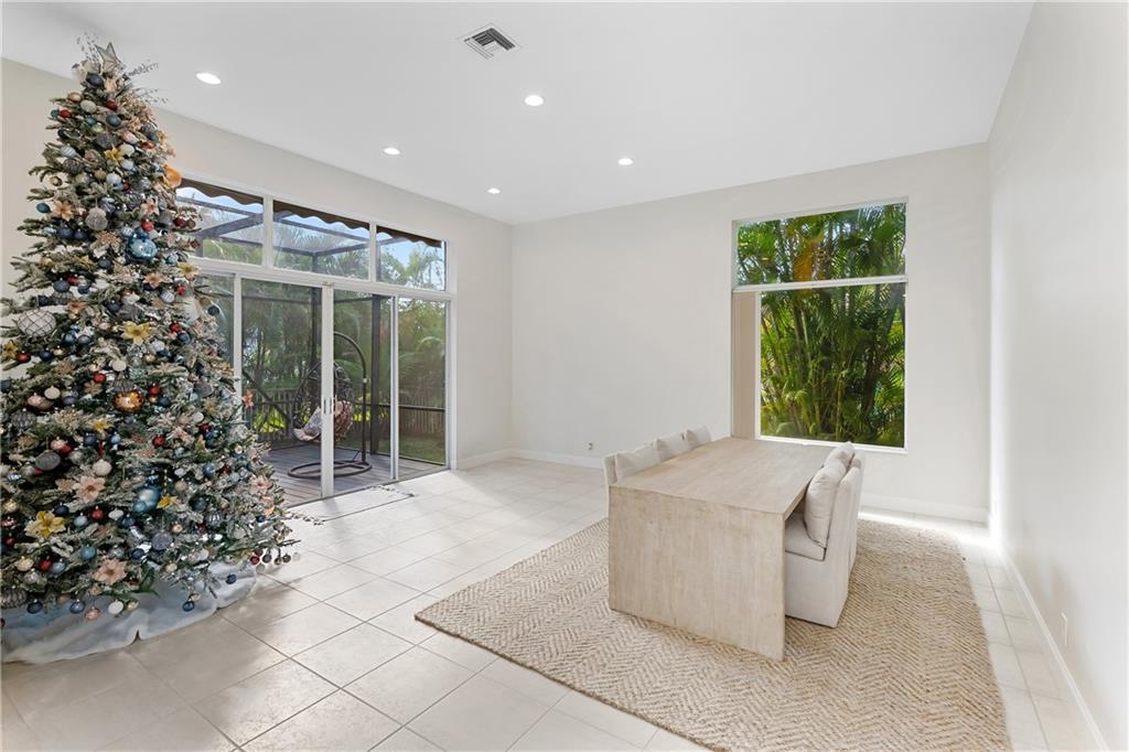 Fox Ridge - Residential