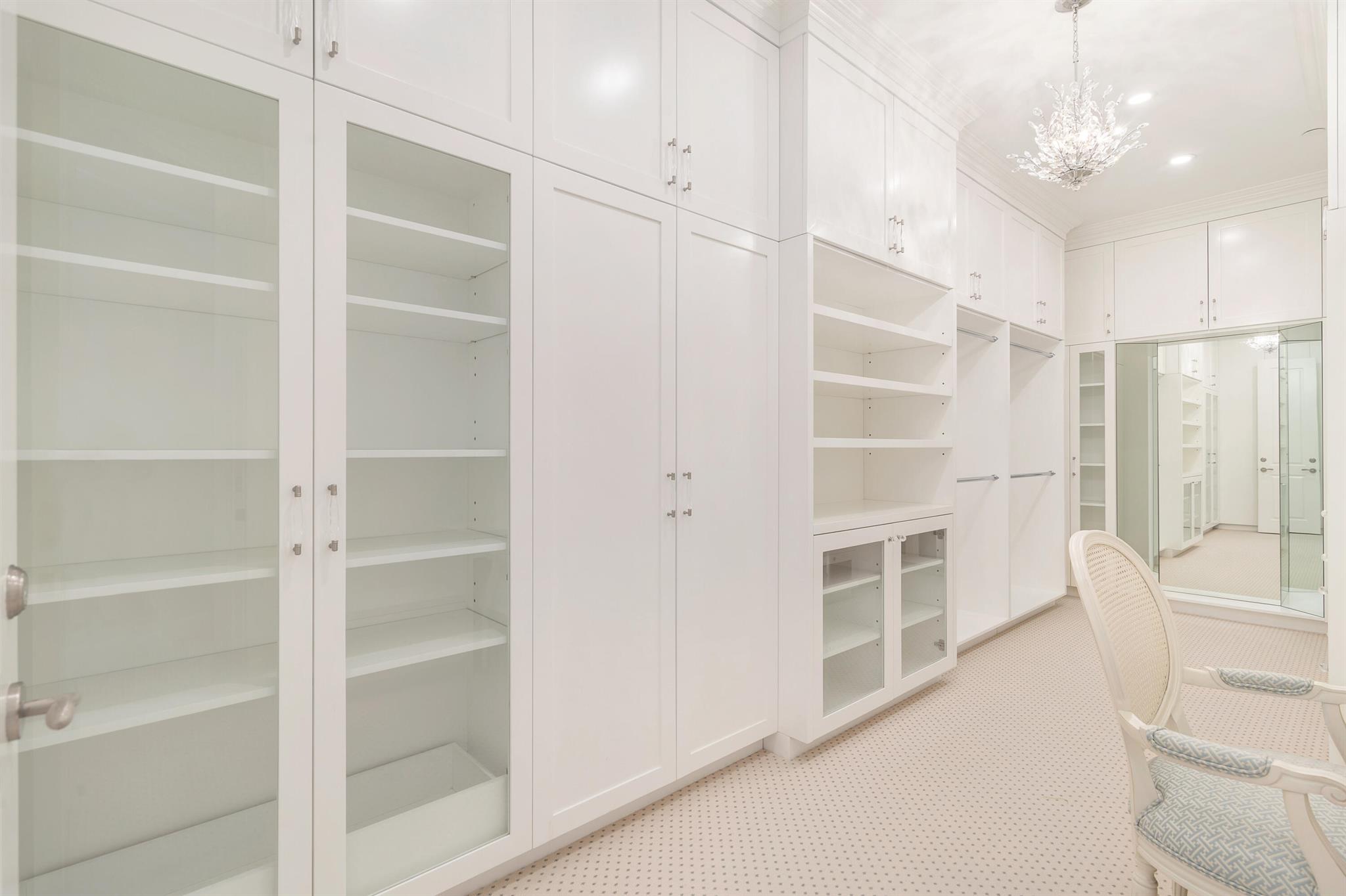 BELLARIA CONDOMINIUM - Residential