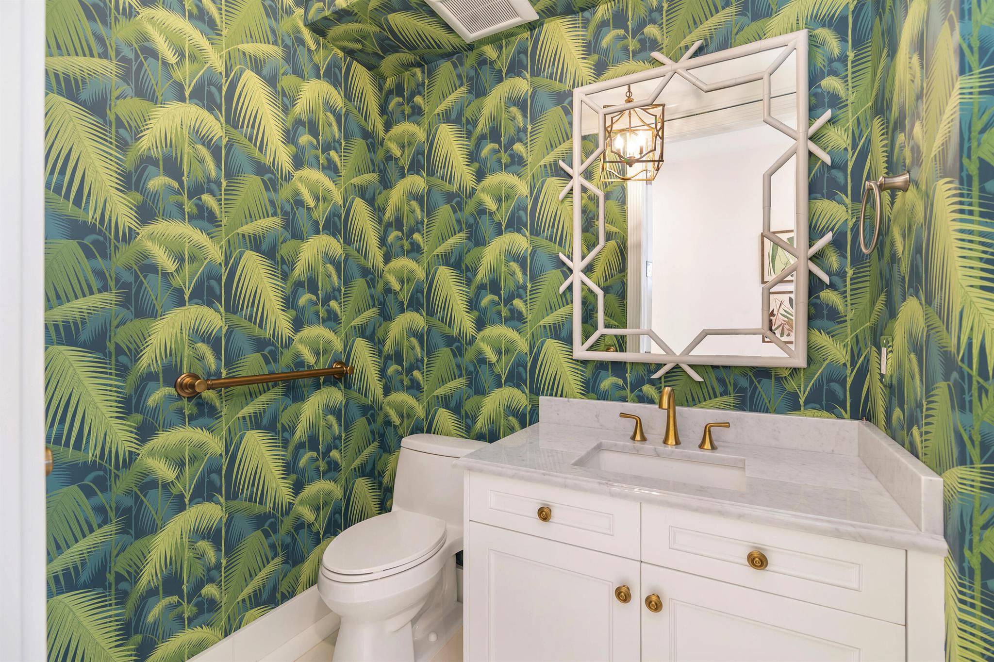 BELLARIA CONDOMINIUM - Residential