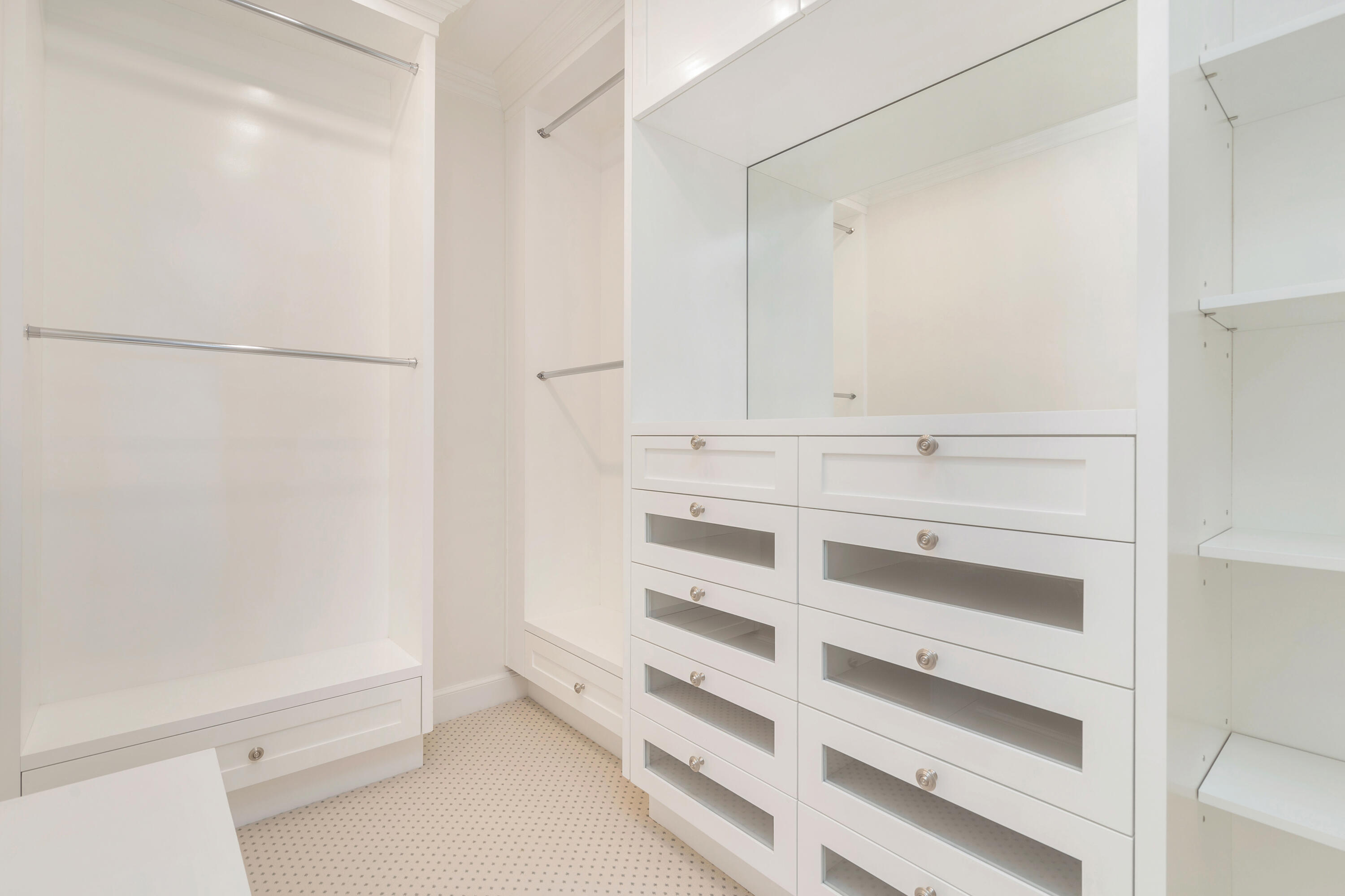 BELLARIA CONDOMINIUM - Residential