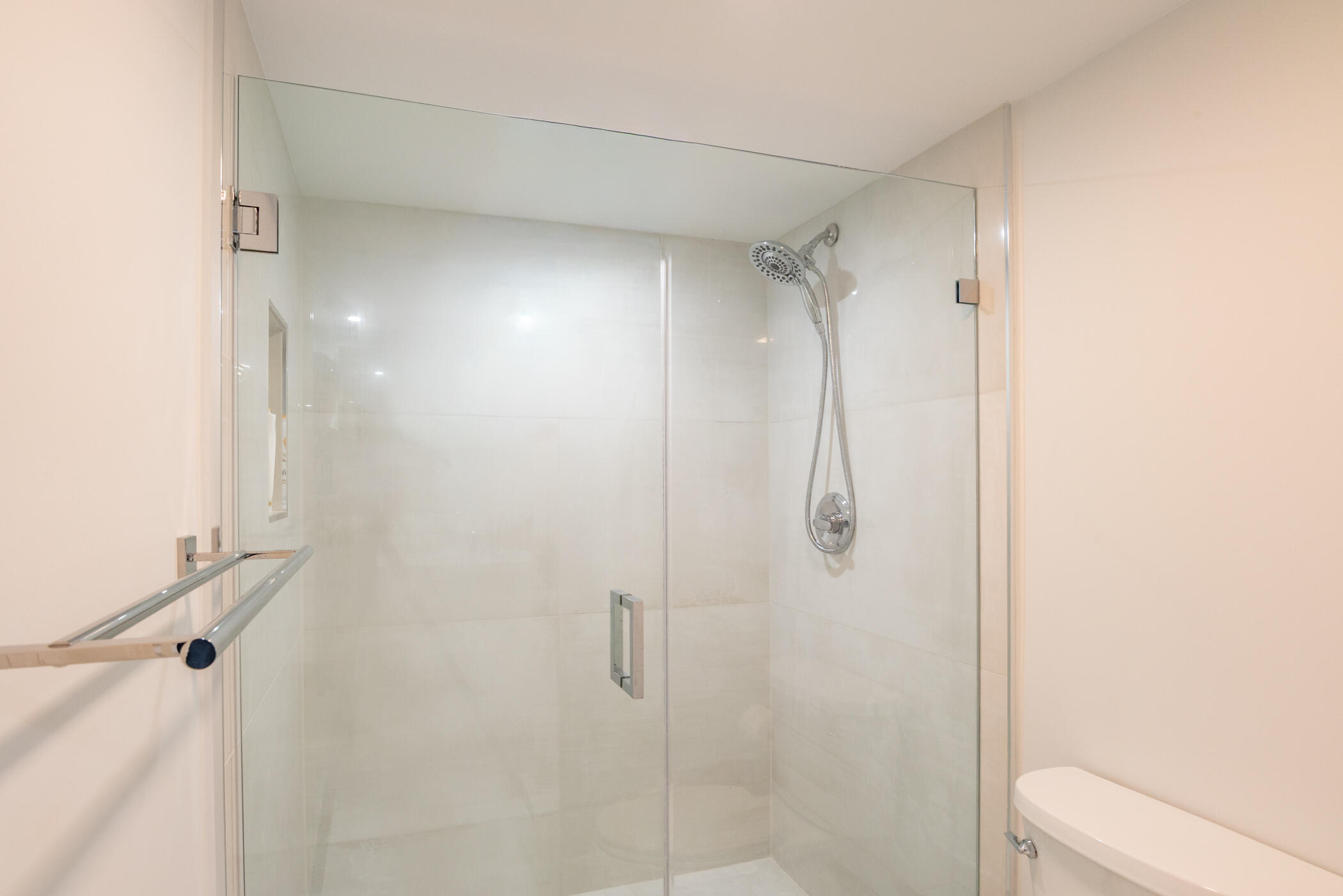 SEAWINDS CONDO - Residential Lease
