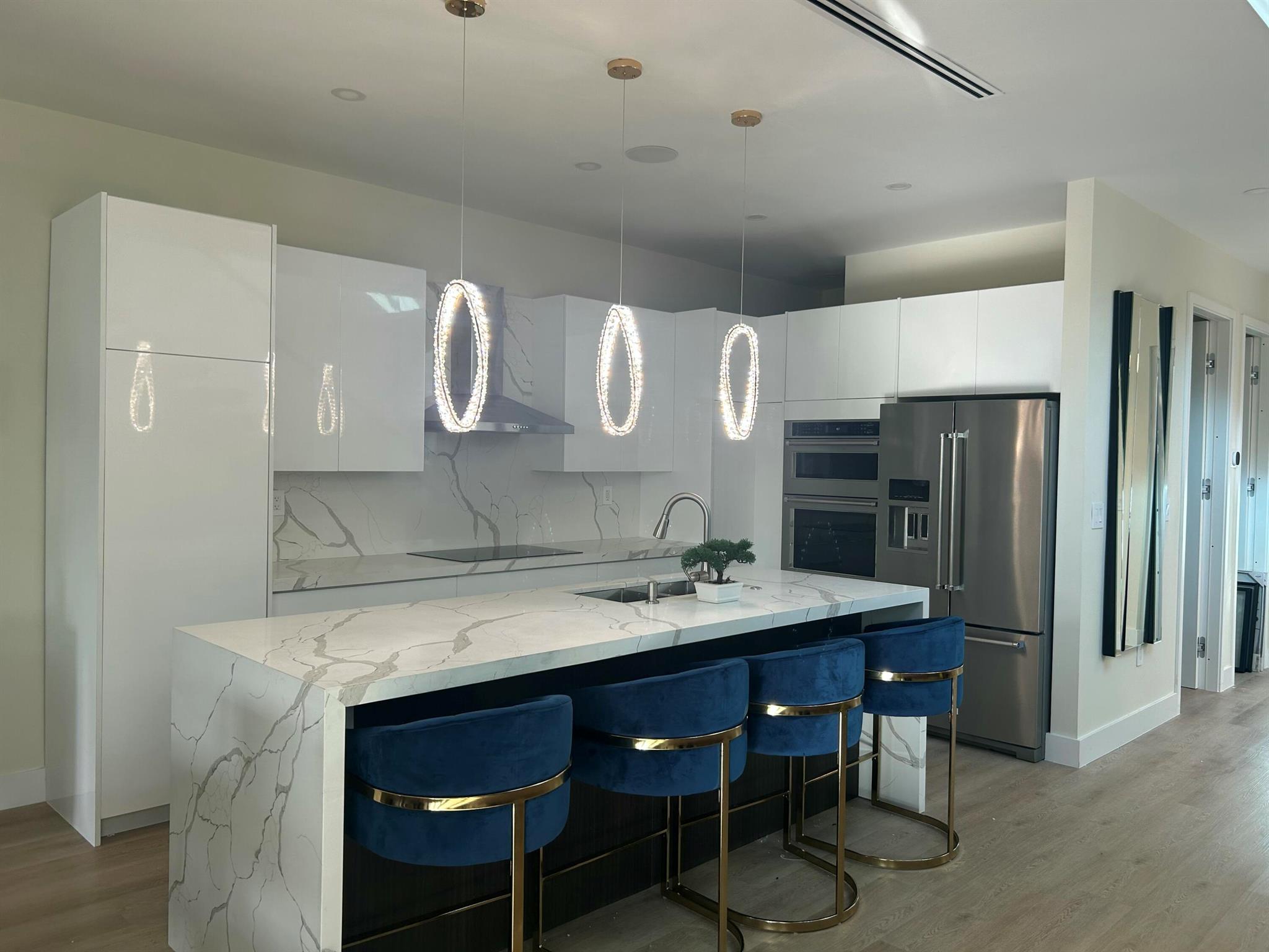 Lake Ridge - Residential Lease