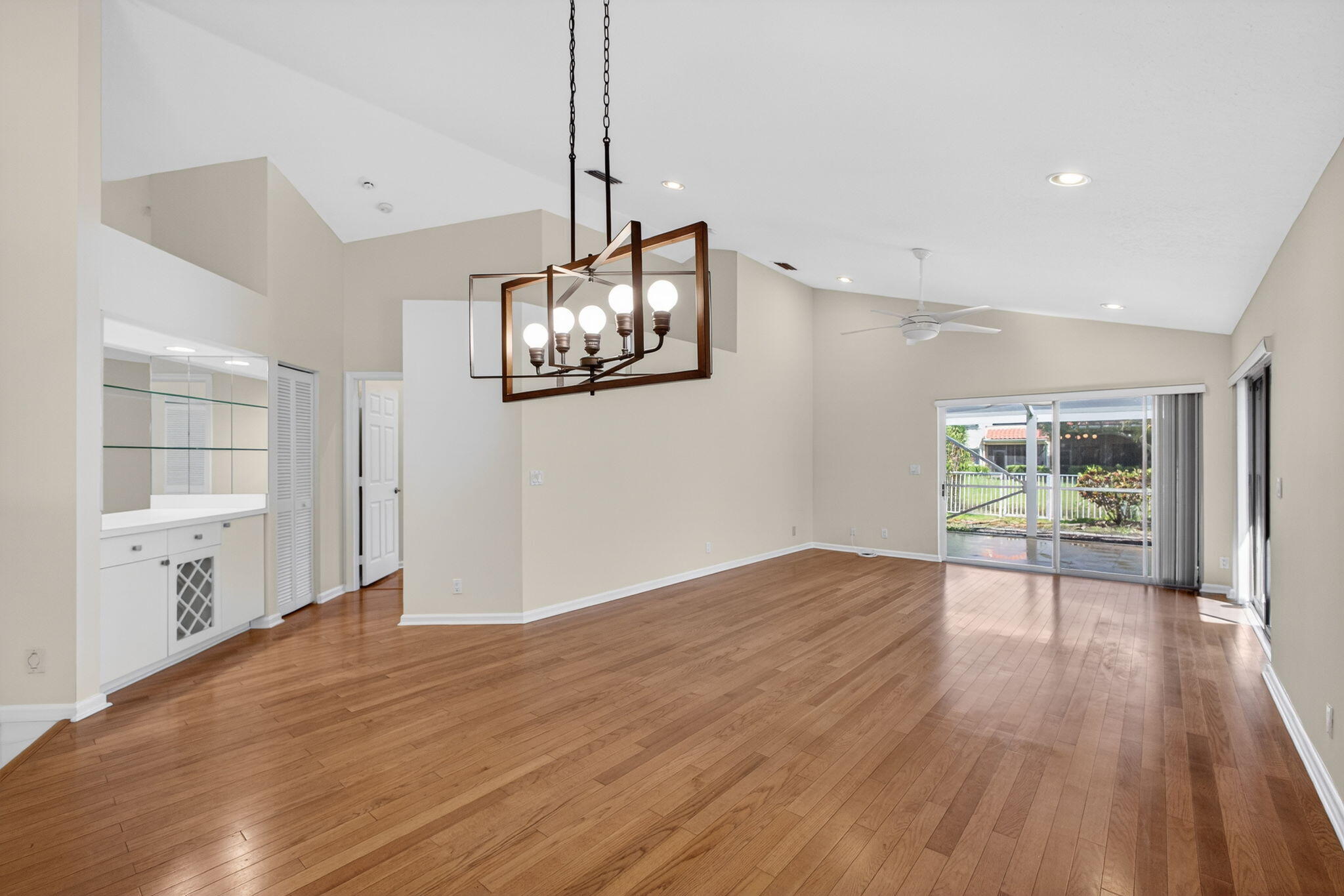 CANTERBURY AT PGA NATIONAL - Residential