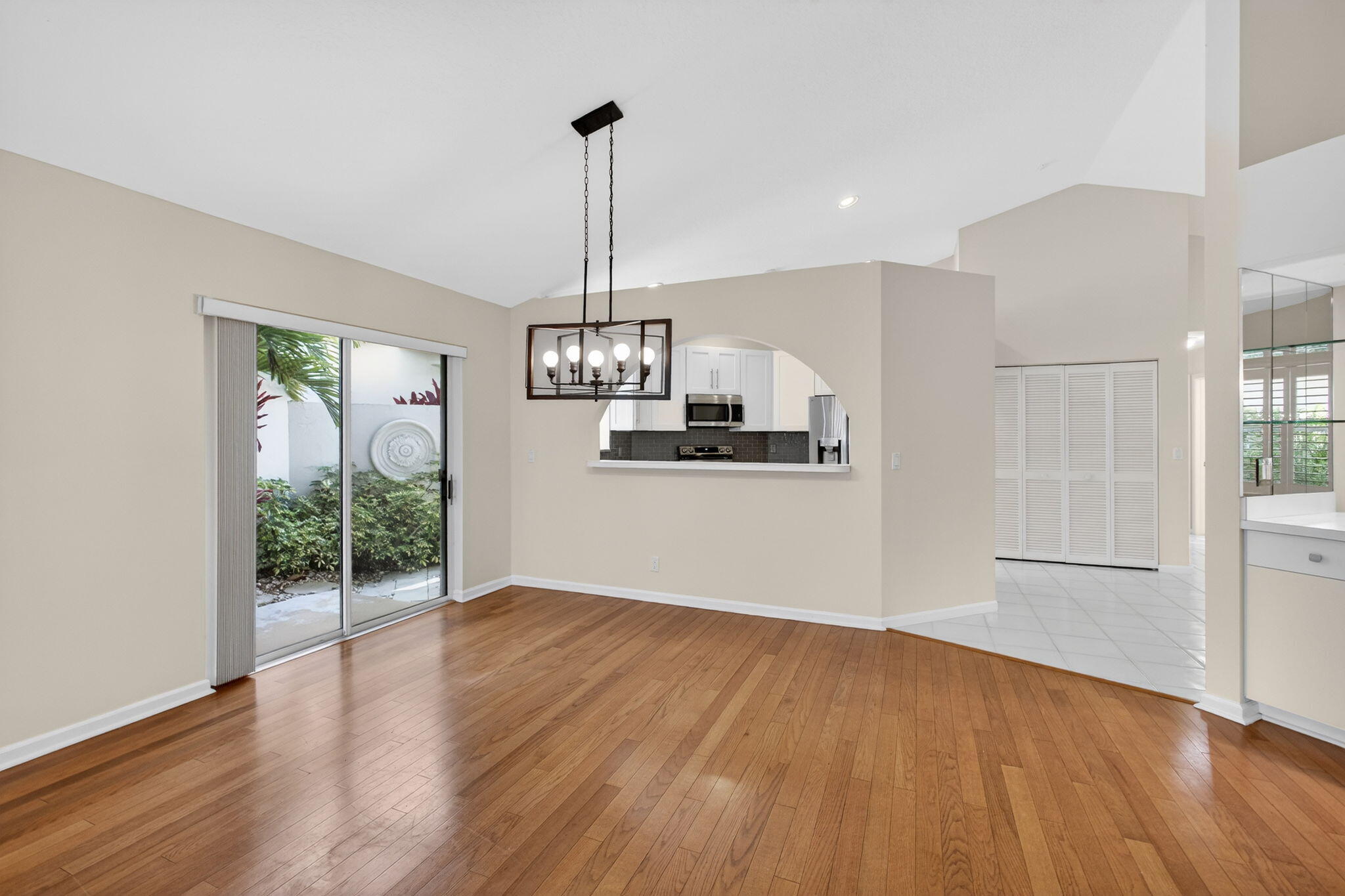 CANTERBURY AT PGA NATIONAL - Residential