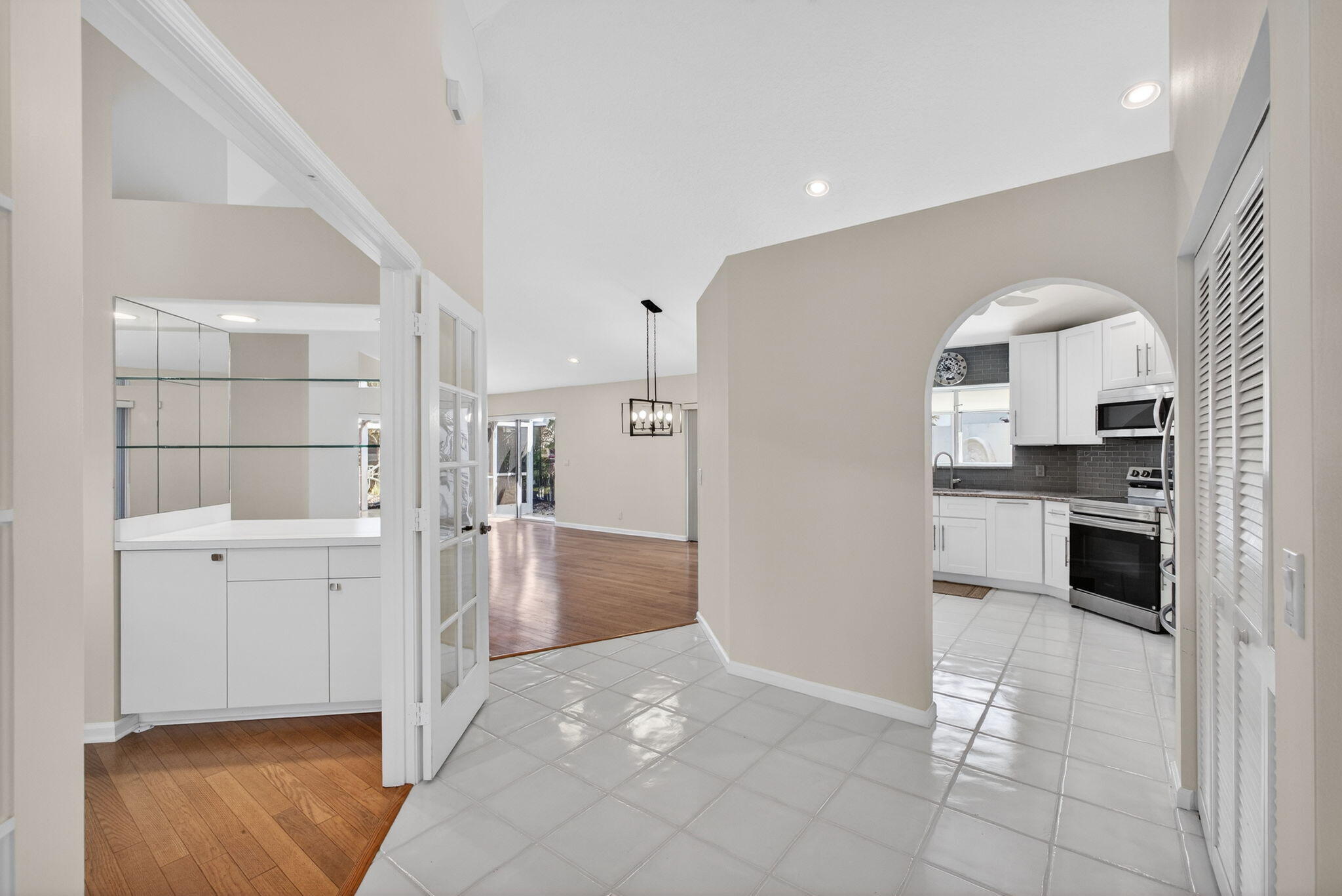 CANTERBURY AT PGA NATIONAL - Residential