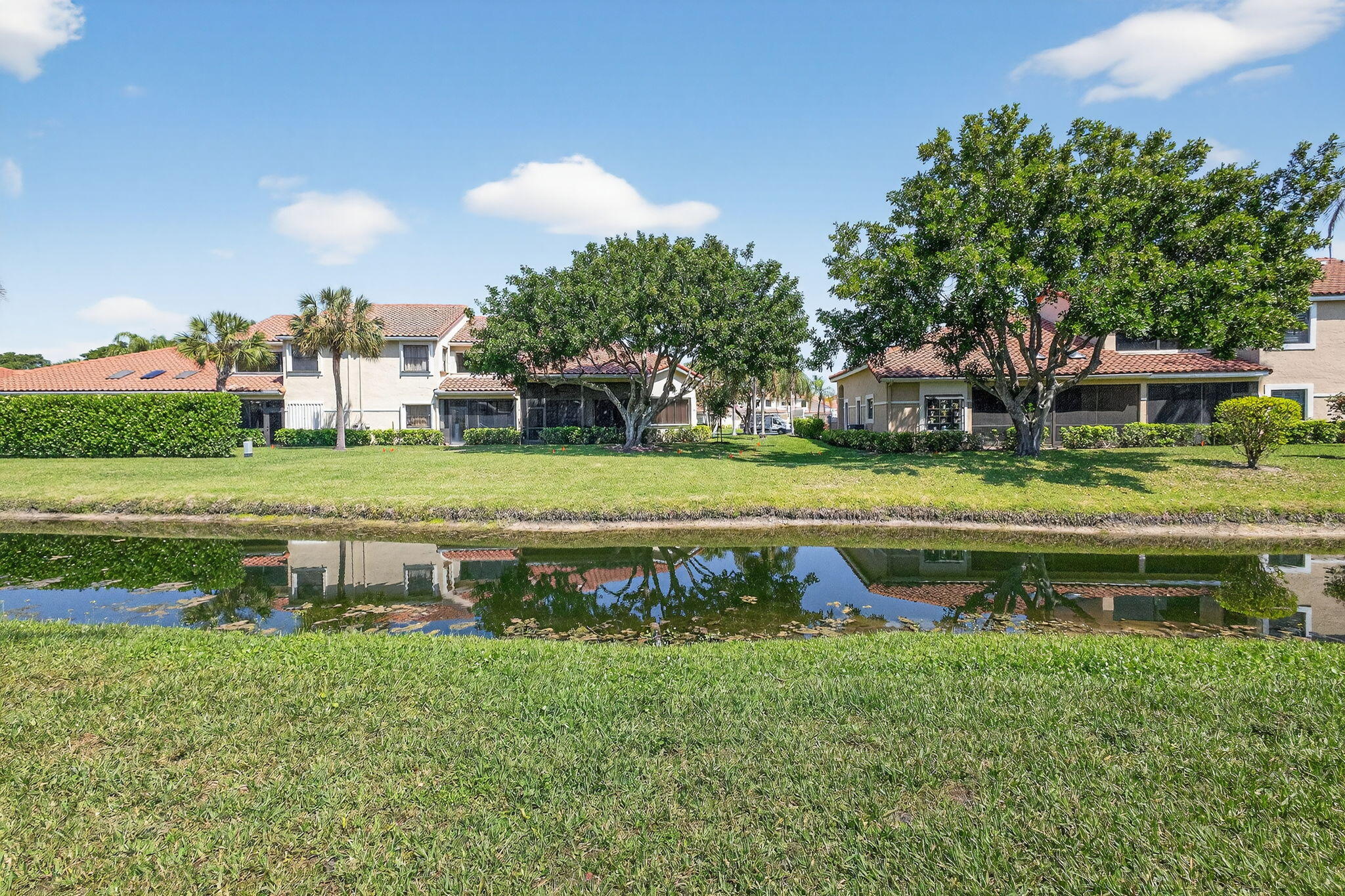 CANTERBURY AT PGA NATIONAL - Residential