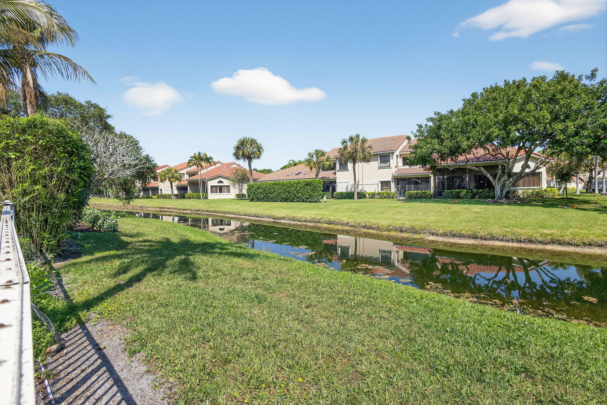 CANTERBURY AT PGA NATIONAL - Residential