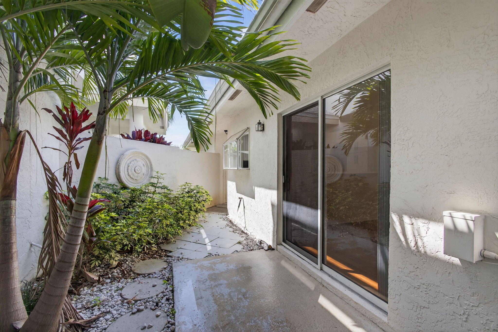 CANTERBURY AT PGA NATIONAL - Residential